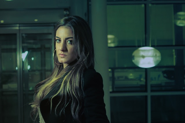 Sara Provitali, dal jazz al pop con grande eleganza e talento! Sara Provitali, dal jazz al pop con grande eleganza e talento!
