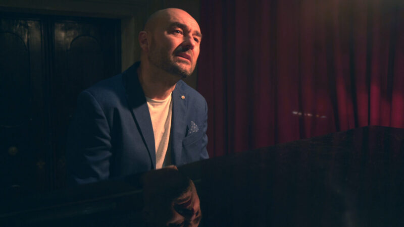 Conosciamo Nicola Albertini eccezionale artista, vita e curiosità partendo da Amami di più Conosciamo Nicola Albertini eccezionale artista, vita e curiosità partendo da Amami di più